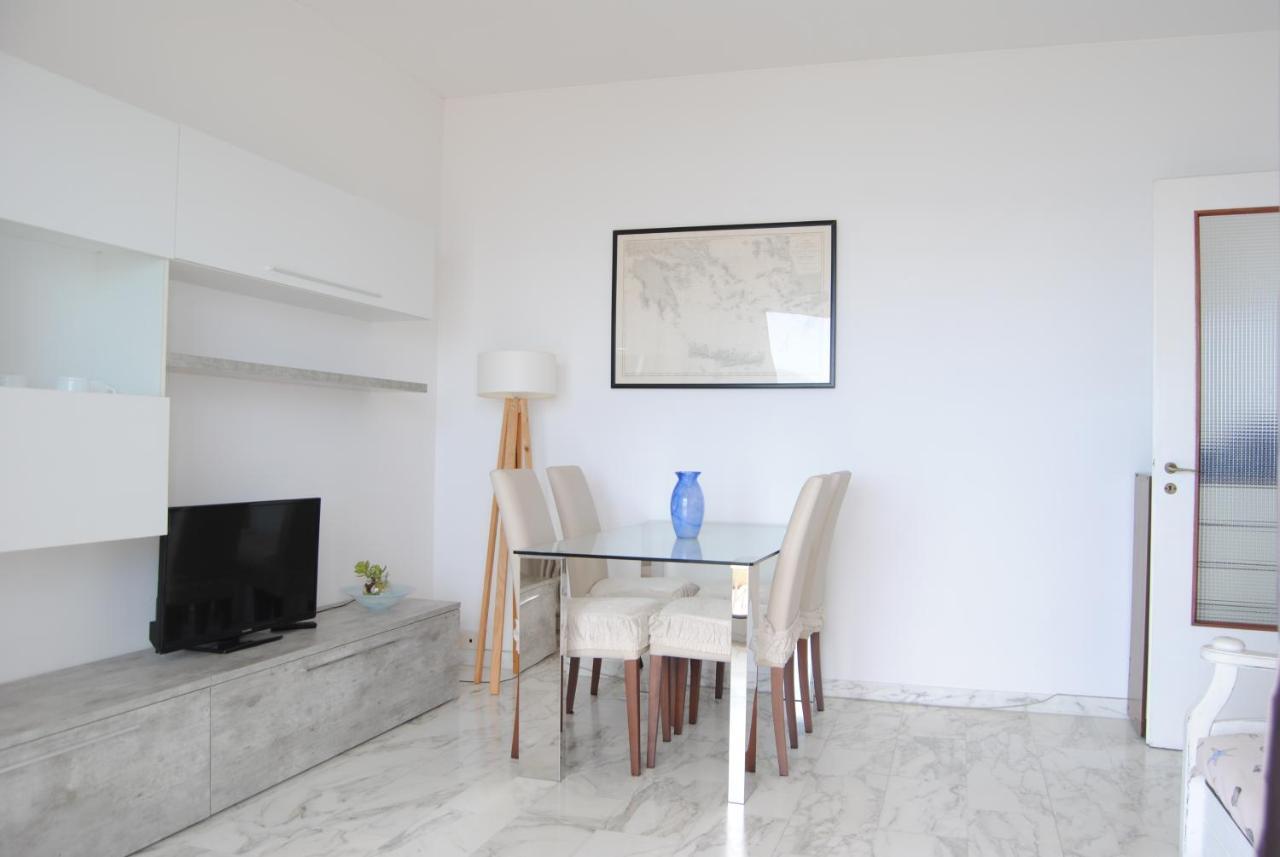 Gaiavacanze Beach Apartment Bordighera Εξωτερικό φωτογραφία